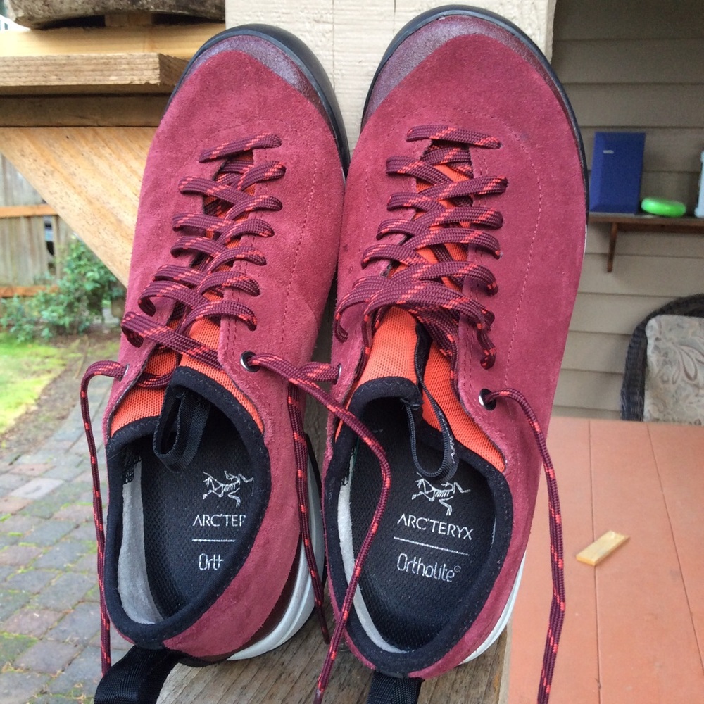 Arc teryx ortholite shoes maroon suede Sz 8.5
